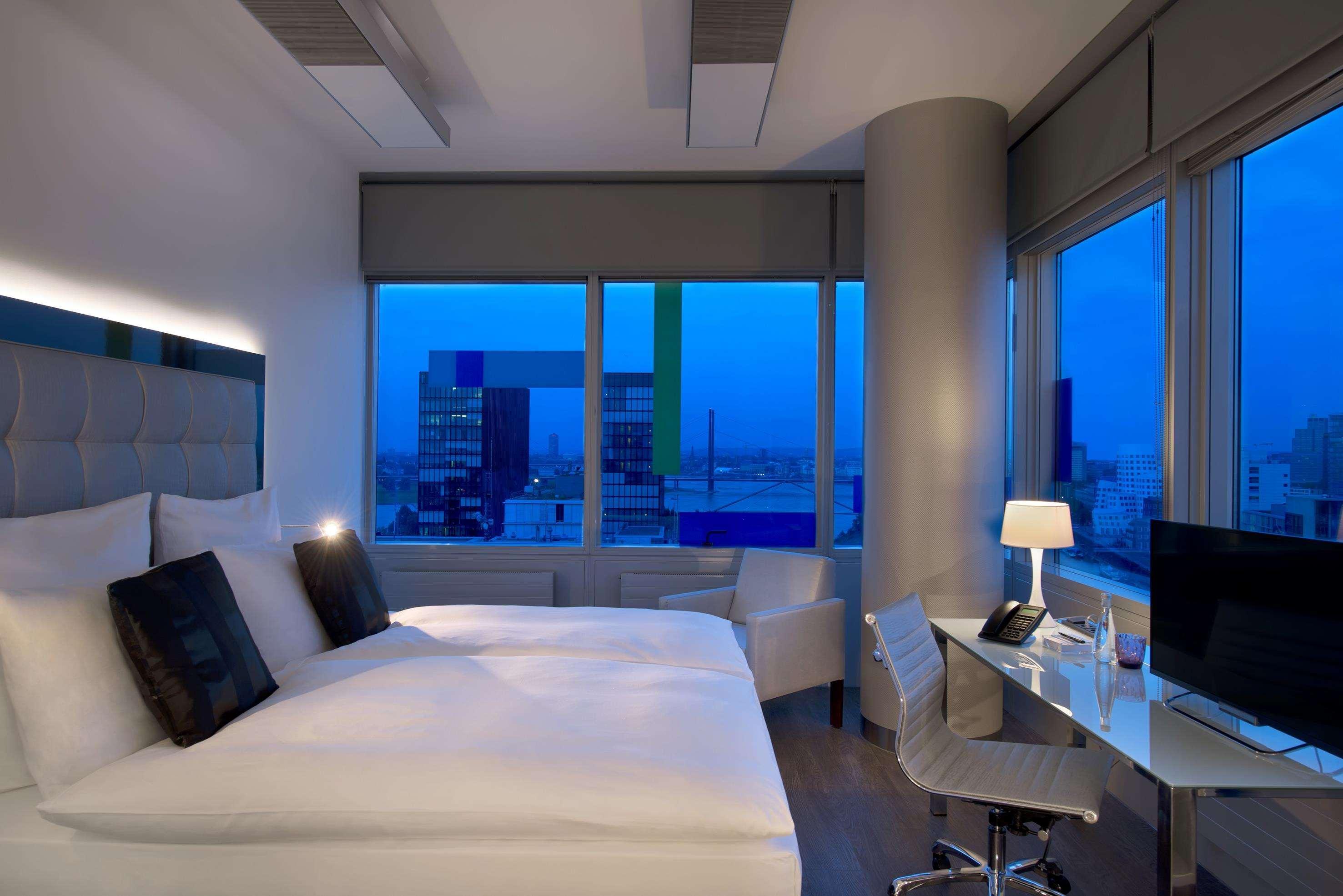 Innside By Melia Duesseldorf Hafen Zewnętrze zdjęcie