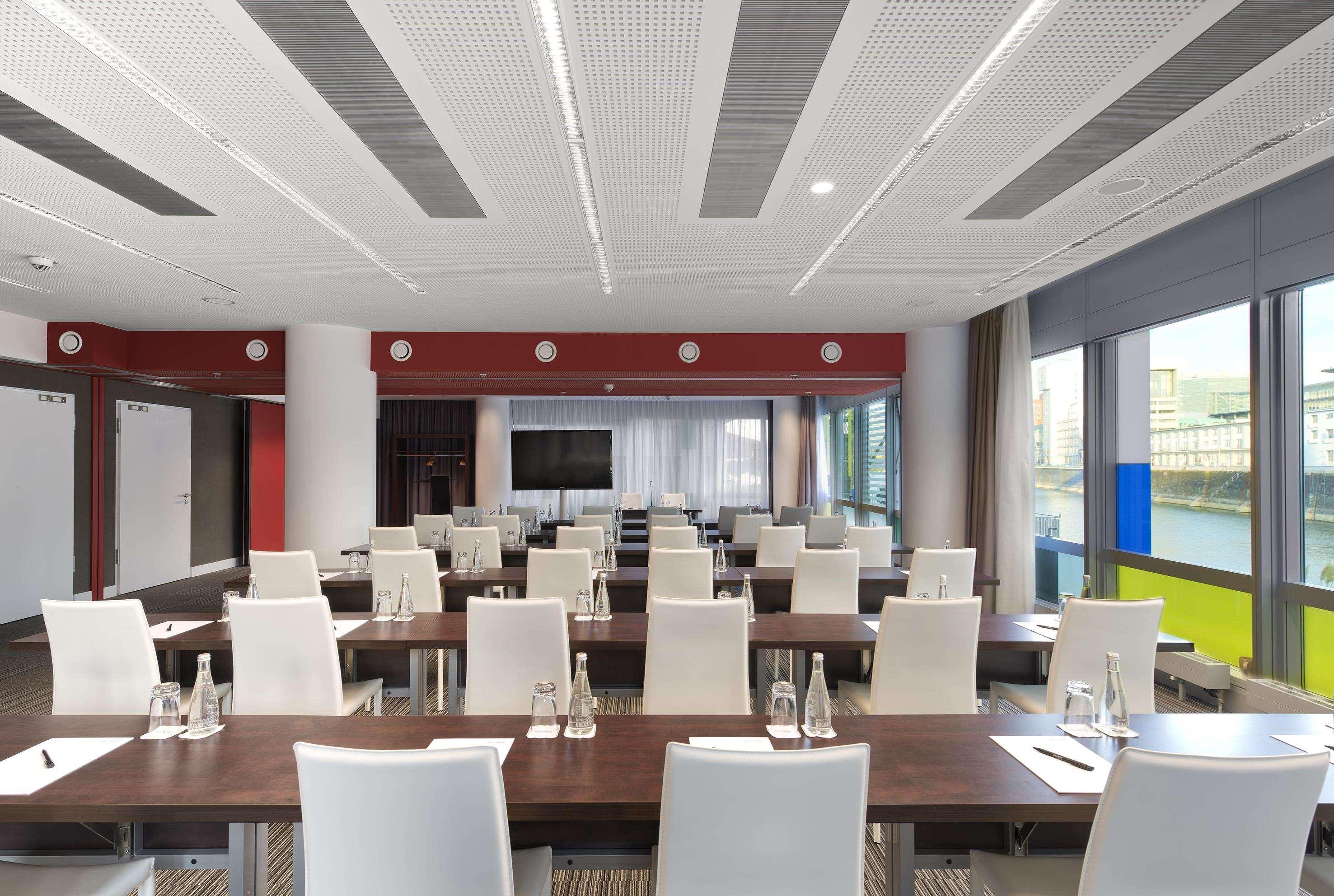 Innside By Melia Duesseldorf Hafen Zewnętrze zdjęcie